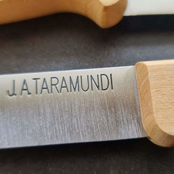 Cuchillo cocina pequeño, de ferrero.